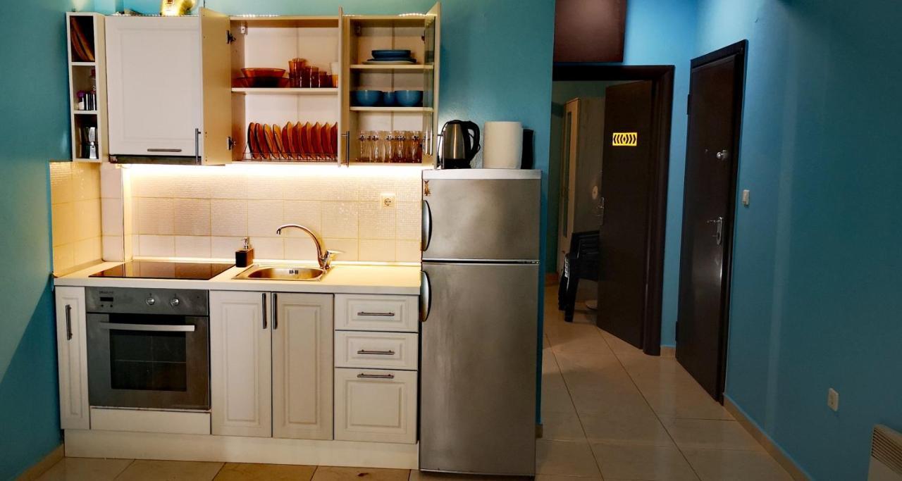 Apartment Oazis Ofrínion المظهر الخارجي الصورة